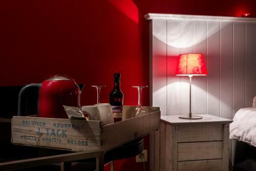B&B Fruithof Tack