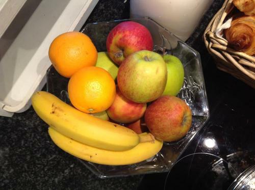 B&B Fruithof Tack
