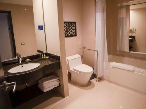 Hotel Doubletree By Hilton Trujillo