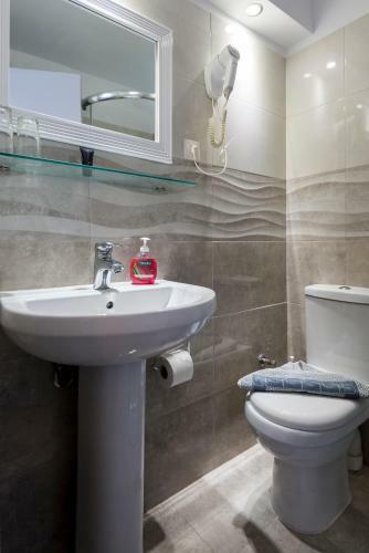 Apartamento Elefteria Hotel