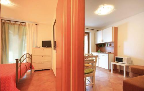 Apartments Ladonja