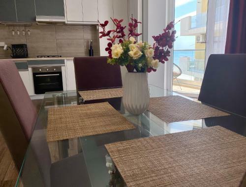 Venetis Sea View Apartment