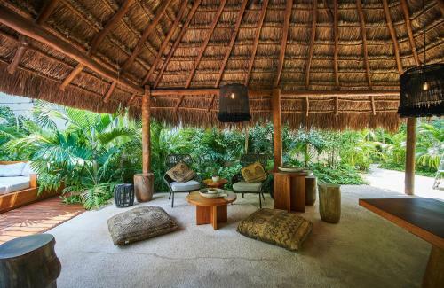 Apartamento 2 Bedroom Retreat With Private Plunge Pool