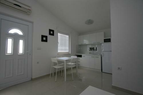 Apartmani Popovi? Nin