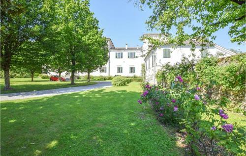 Stunning Home In Cordovado With 4 Bedrooms