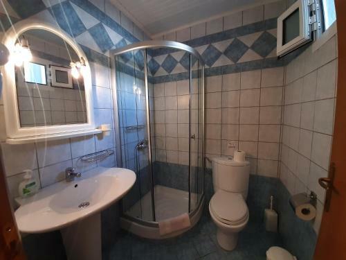 Paraga Rooms Pefkari