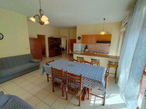 Iliana Beach House Recanati
