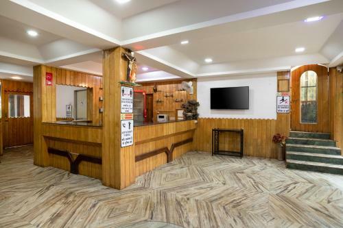 Hostal Zinhos Beach Resort Titos Lane