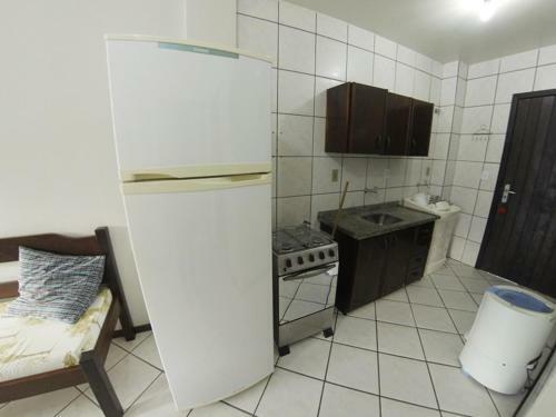 Apartamento Aptos Quadra Mar Bombas