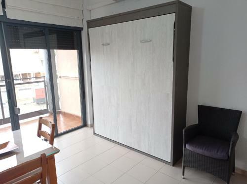 Apartamento Estudio Con Piscina Y Garaje A 100 Mtr De La Playa