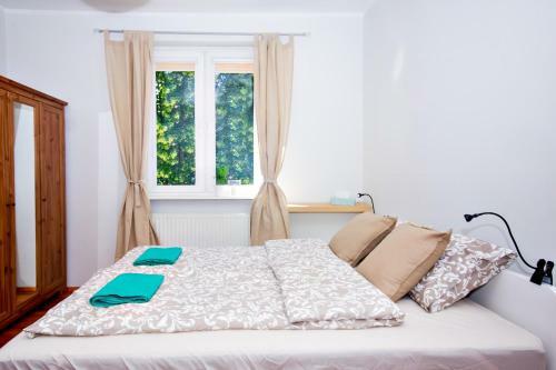 Secretary Apartment