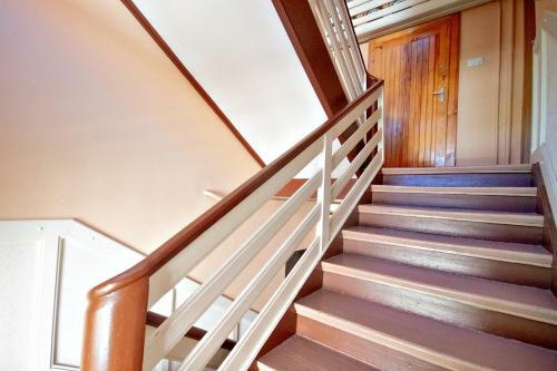 Secretary Apartment