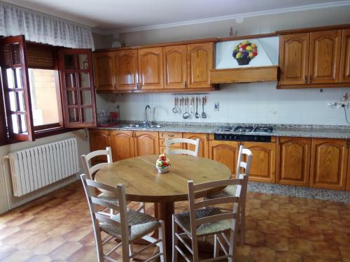 Casa En Moa�a, Zona Tranquila.