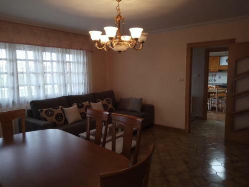 Casa En Moa�a, Zona Tranquila.