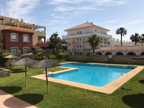 Apartamento En Primera L�nea De Playa En Rota
