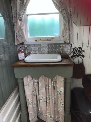 Glamping In Traditional Huts