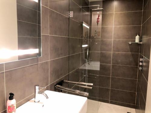 Apartamento Sabri Homes