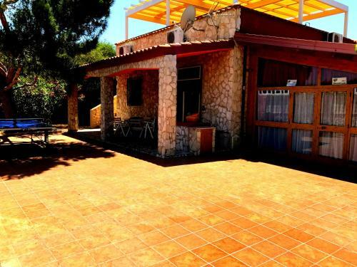 Granelli On The Beach - Taormina Holidays