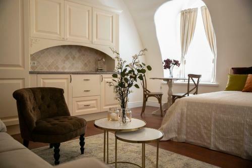 Heart Of Old Town - St. Ann Apartment