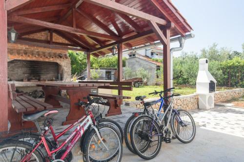 Apartments Marmelic In Punat, Krk