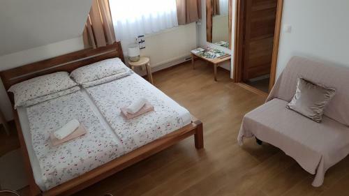 Hostal Apartments & Room Lucas