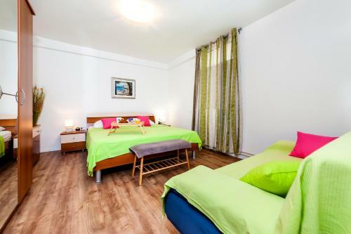 Hostal Apartment & Rooms Graciela