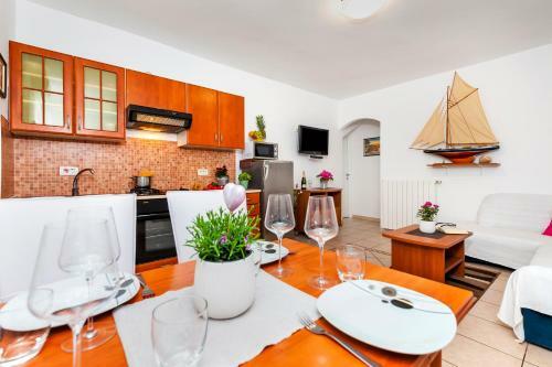 Hostal Apartment & Rooms Graciela