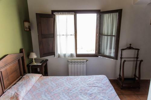 Hostal Casa De Aldea Los Duesos