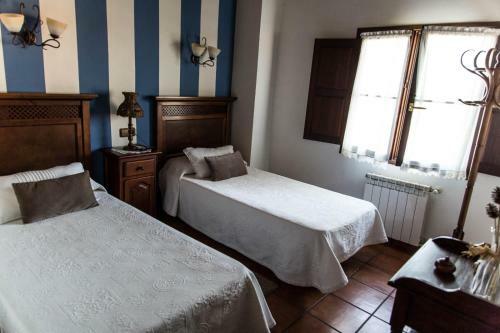 Hostal Casa De Aldea Los Duesos