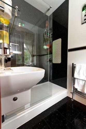 Hostal Edencoille Guest House