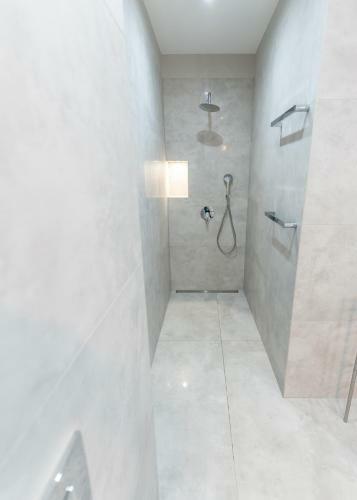 Bianco Apartments