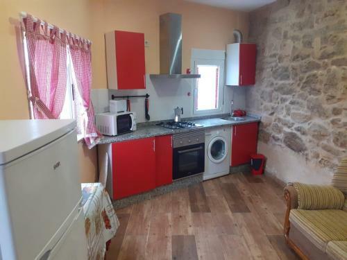 Apartamento En Zona Rustica De Camari�as