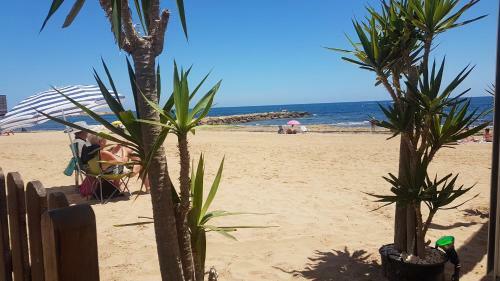 Apartamento La Playa Blanca 1 Orbi, Pool, Beach, Wifi