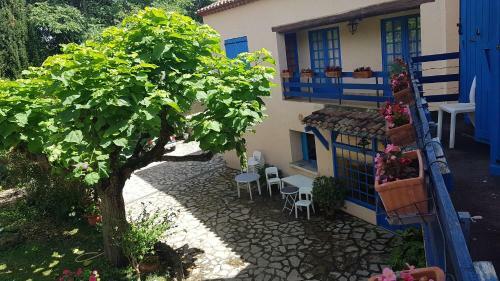 Bed & Breakfast Chambres D'h�tes Les Arbousiers
