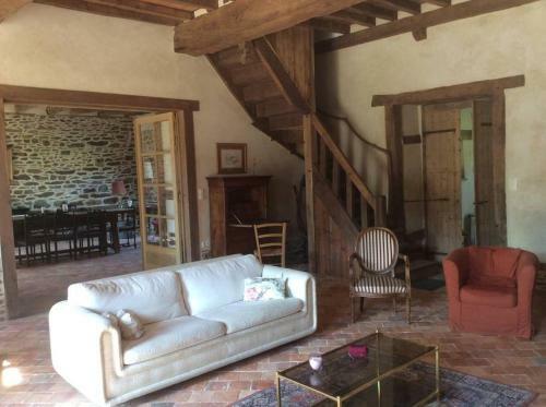 Magnifique Corps De Ferme XVII �me