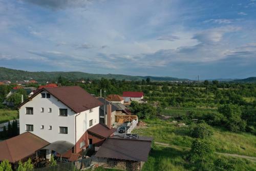 Hostal Pensiunea Lacul Albesti