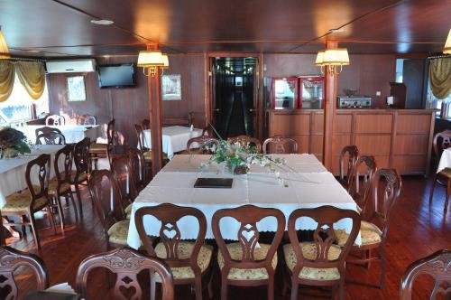 Hotel Brod Panini Veles