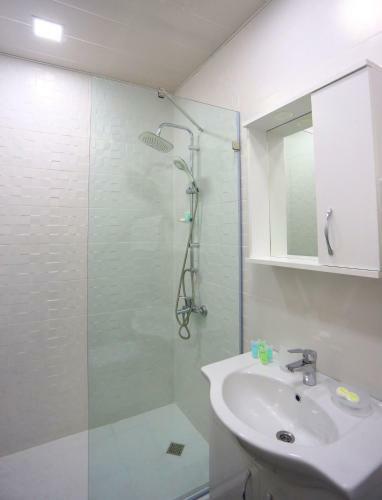 Sea Side Apartment