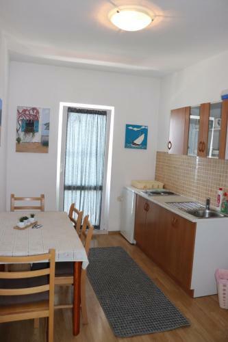 Apartment Bruno Deluxe Podstrana