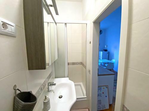 Bright Apartment 45m2 - Free Parking - Wifi