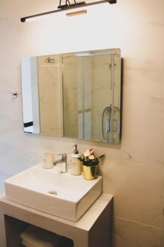 Sunlight - Volos City Center [spacious Modern Apartments]