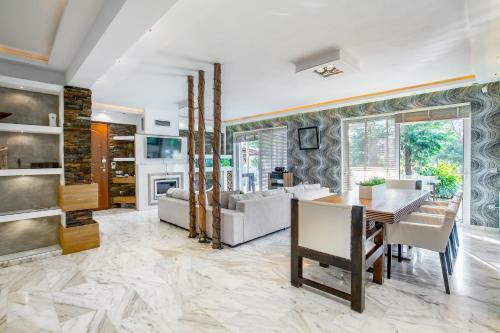 Villa Family Project Pool & Spa Suite