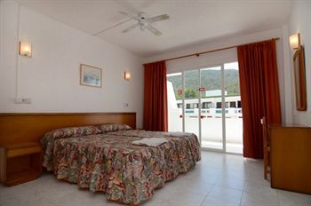 Oasis Sa Tanca Apartamentos