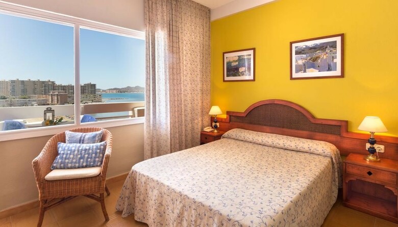 Hotel Iz�n Cavanna