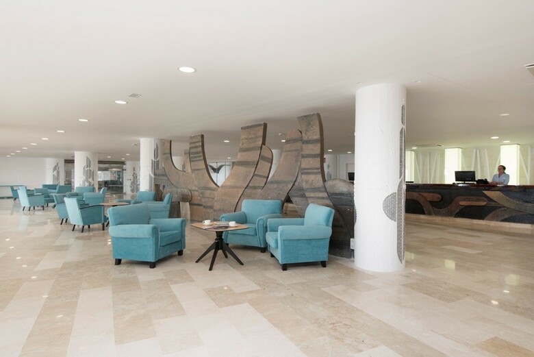 Hotel Aluasun Doblemar