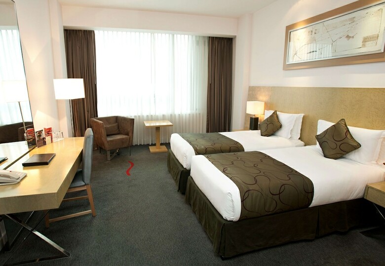 Hotel Park Plaza Cardiff
