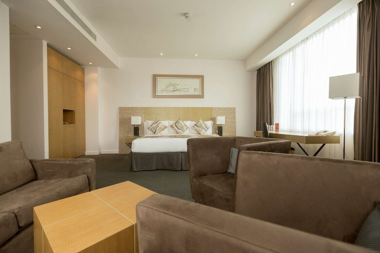 Hotel Park Plaza Cardiff