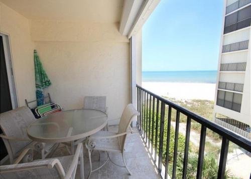 Island House Beach Club 5e