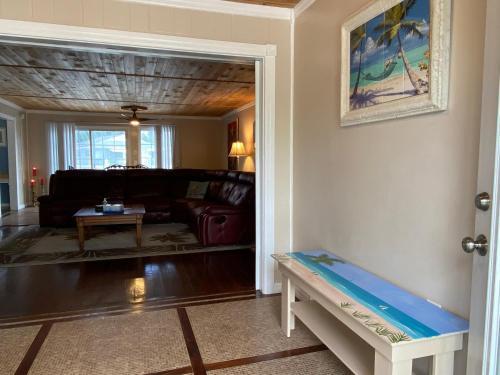 6041 Gulf Road