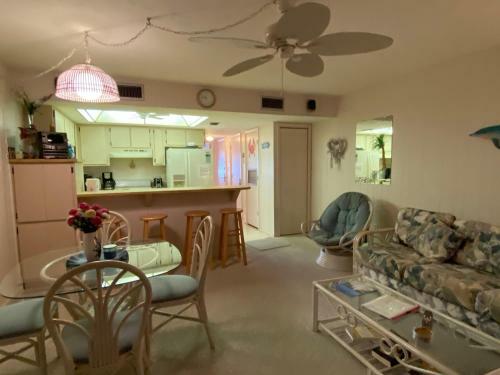 Gateway Villas #698